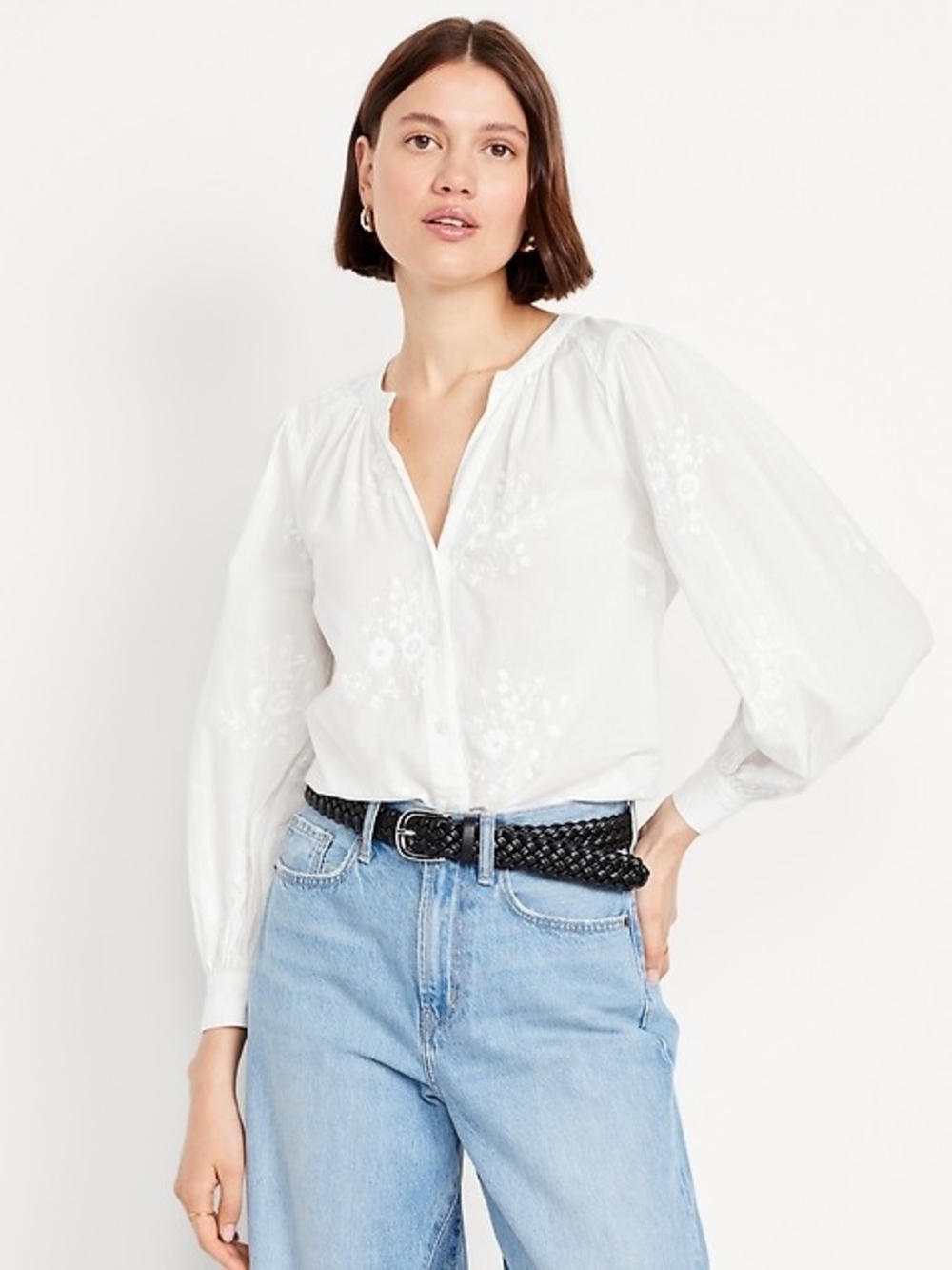 Old Navy Sea Salt Embroidered Floral Peasant Blouse